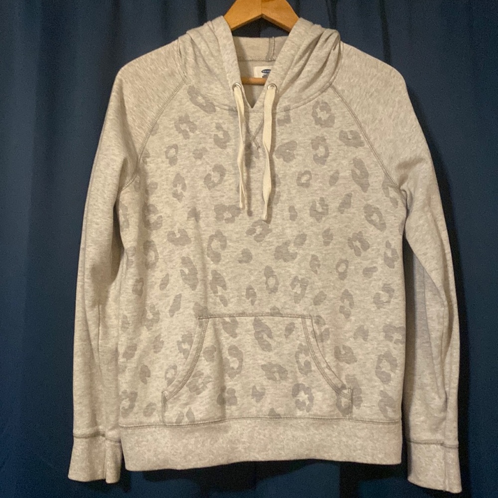 Old Navy Gray Cheetah Print Hooded Sweatshirt with front pocket